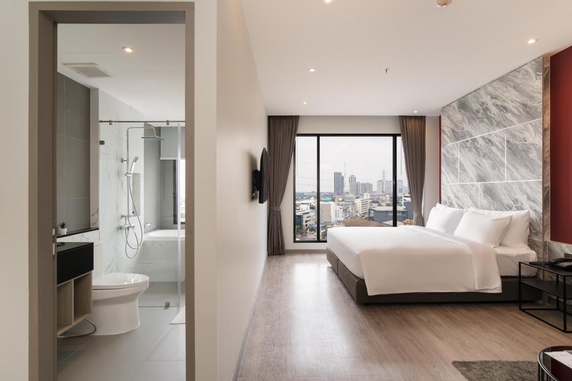 Thaya Hotel Bangkok Esterno foto