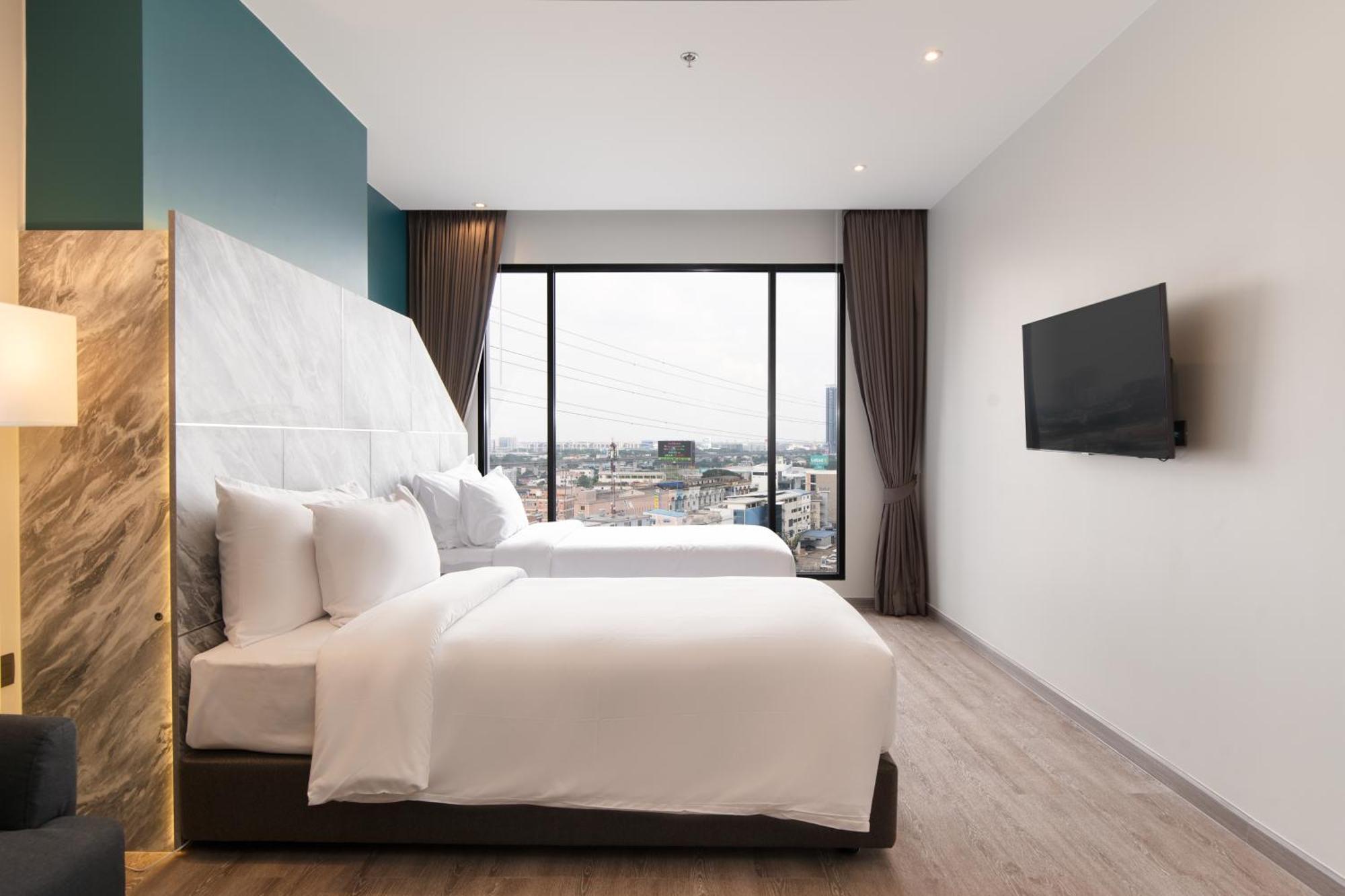 Thaya Hotel Bangkok Esterno foto