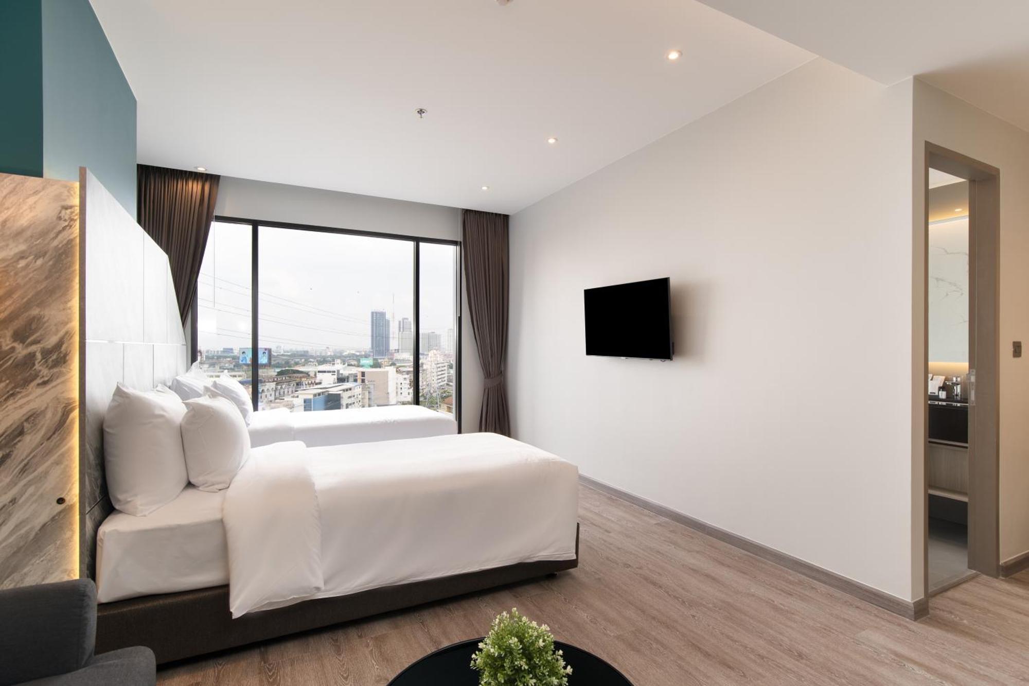 Thaya Hotel Bangkok Esterno foto